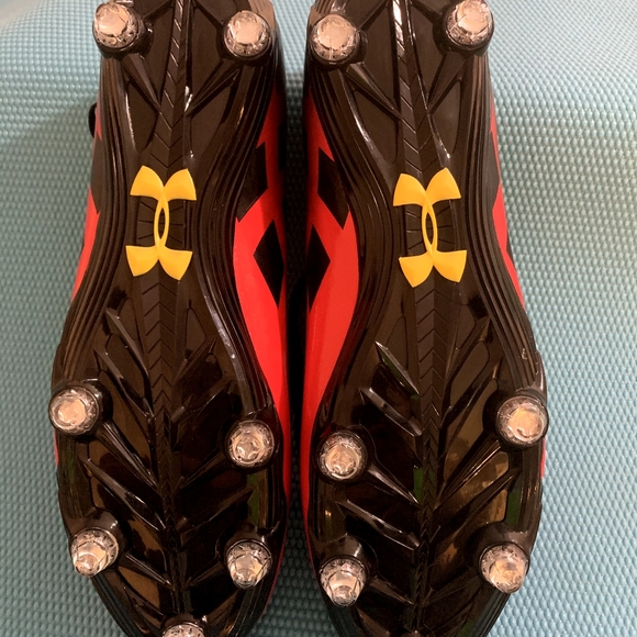 Under Armour Team Mercenary Size 14 5/8 MC Mid Men's Football Cleats Red Black - Picture 6 of 9